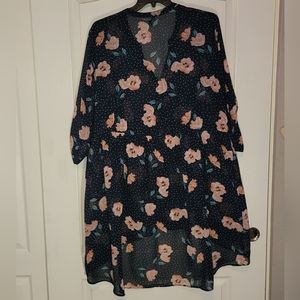Navy Size 4 Torrid Floral Chiffon Lexie Hi-Lo Tunic